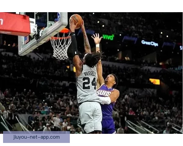 文班三节砍41分马刺狂胜灰熊七连胜锁定季后赛无缘